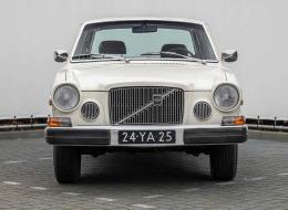 Volvo 164