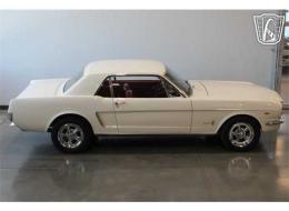 Ford Mustang V8 Coupé