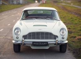 Aston Martin DB 4 Series 5 Vantage