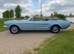 Ford Mustang V8 Cabriolet