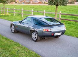 Porsche 928 S