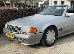 Mercedes-Benz SL 300