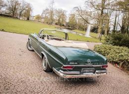 Mercedes-Benz SE 220 Cabriolet