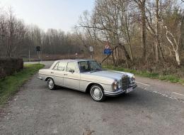 Mercedes-Benz SE 280 3.5 Berline