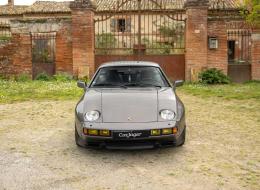 Porsche 928 S2