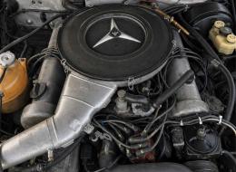 Mercedes-Benz SL 450 R107