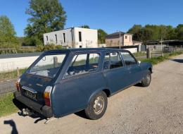 Peugeot 504 BREAK 7 PLACES