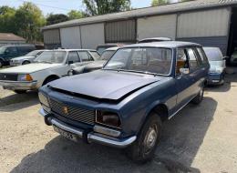 Peugeot 504 BREAK 7 PLACES