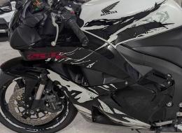 Moto Honda Cbr 600rr leyla &eacute;dition 