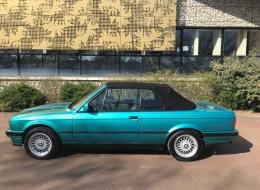 BMW Série 3 E30 cabriolet 318i Design &Eacute;dition M Technic