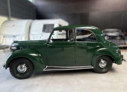 Lanchester Ten LD Saloon