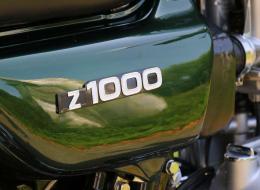 Moto Kawazaki Z1000