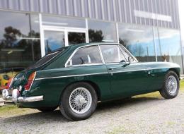 MG B GT