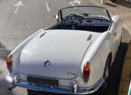 Alfa Roméo Giulia Spider 10123