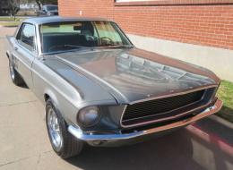Ford Mustang V8
