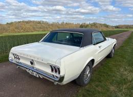 Ford Mustang V8 Coupé code C