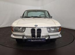 BMW CS 2000