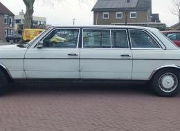 Mercedes-Benz 250 Pullman Limousine