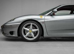 Ferrari 360 Modena F1 *Grigio Titanio / Int&eacute;rieur Carbone / &Eacute;chappeme