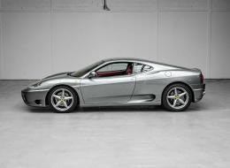 Ferrari 360 Modena F1 *Grigio Titanio / Int&eacute;rieur Carbone / &Eacute;chappeme
