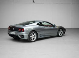 Ferrari 360 Modena F1 *Grigio Titanio / Int&eacute;rieur Carbone / &Eacute;chappeme