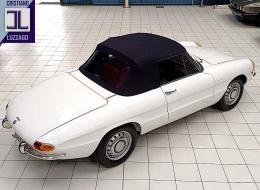 Alfa Roméo Spider 1750 VELOCE (105.57)