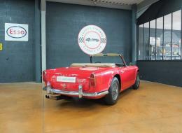 Triumph TR4
