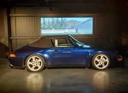 Porsche 993 Carrera 4 Cabriolet 