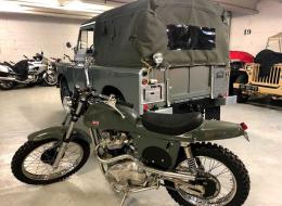 Moto Triumph Metisse MK3 Steeve mcqueen desert racer 