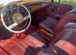 Mercedes-Benz SE 220 Coupé