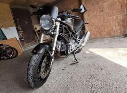 Moto Ducati Monster 620 Dark