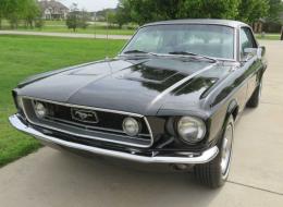 Ford Mustang CODE S 390