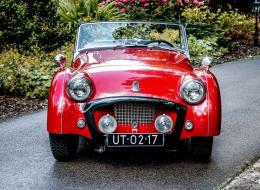 Triumph TR2