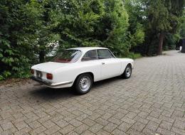 Alfa Roméo Giulia GT Sprint Coup&eacute; veloce - 1963