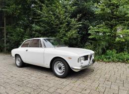 Alfa Roméo Giulia GT Sprint Coup&eacute; veloce - 1963