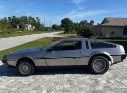 De Lorean DMC DELOREAN BOITE M&Eacute;CA