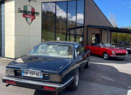 Jaguar Série - XJ 40