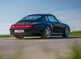 Porsche 993 Carrera 4S