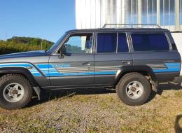 Toyota Land Cruiser HJ 61