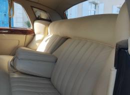 Bentley S2