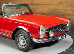 Mercedes-Benz SL 280 Pagode