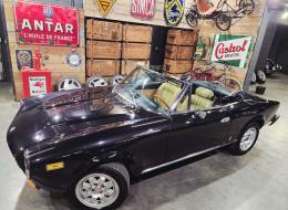 Fiat 124 Spider 2000 injection