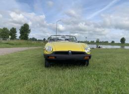 MG B