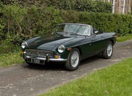 MG B 1800