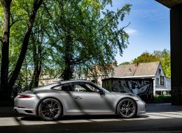 Porsche 991 991.2 Carrera T | Factory Carbon Buckets