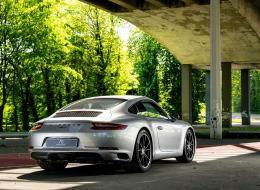 Porsche 991 991.2 Carrera T | Factory Carbon Buckets