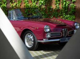 Alfa Roméo 2600 Spider Touring Superleggera