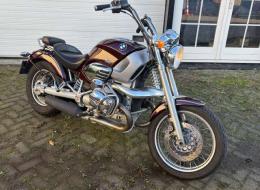 Moto BMW R1200C Custom