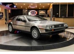 De Lorean DMC 12