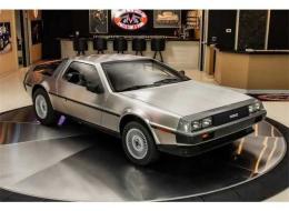 De Lorean DMC 12